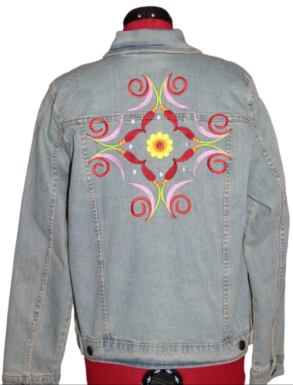 Vintage denim spijkerjas met borduring – maat XL