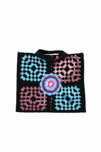 Gehaakt tasje met granny squares - voorkant zonder hengsels